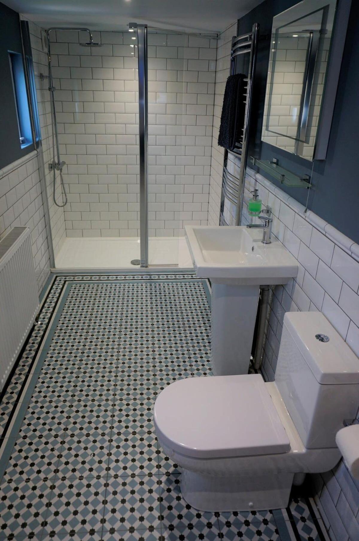 Spacious Town House With Swimming Pool 플리머스 외부 사진